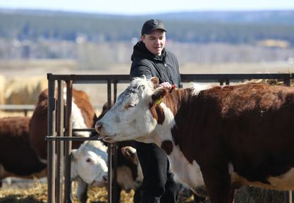 Работникам агропромышленного комплекса Красноярского края предлагают миллион рублей для обустройства на селе